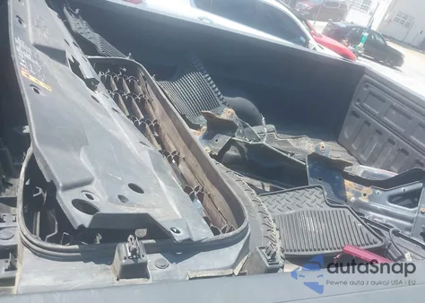 2018 Chevrolet Silverado 1500 1Lt/2Lt z USA, uszkodzony, nr VIN 3GCUKREC0JG261001